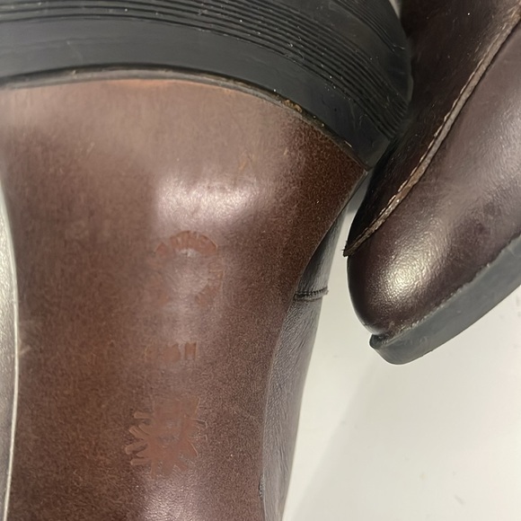 Westies Women's Brown Leather Loafers Chunky 3 Inch Heels Slip On - Picture 11 of 11